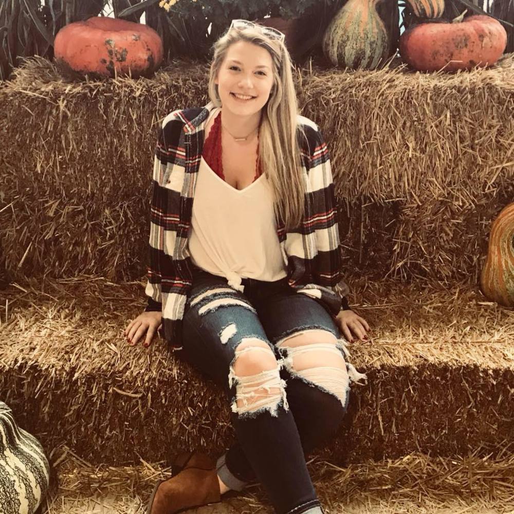 Meet your Posher, Camryn